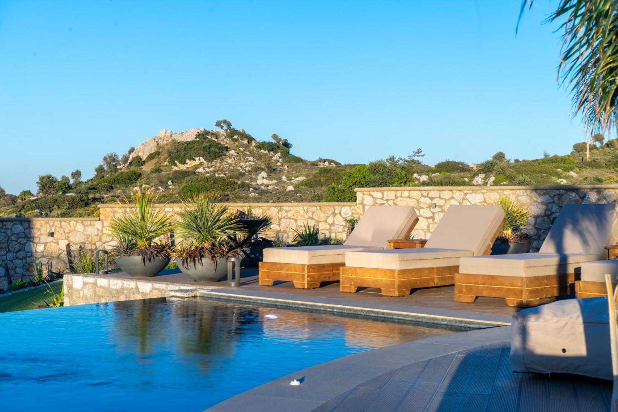 Rhode Luxury Villa Kalithies Extérieur photo